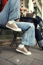 kumi slip-on - בג'