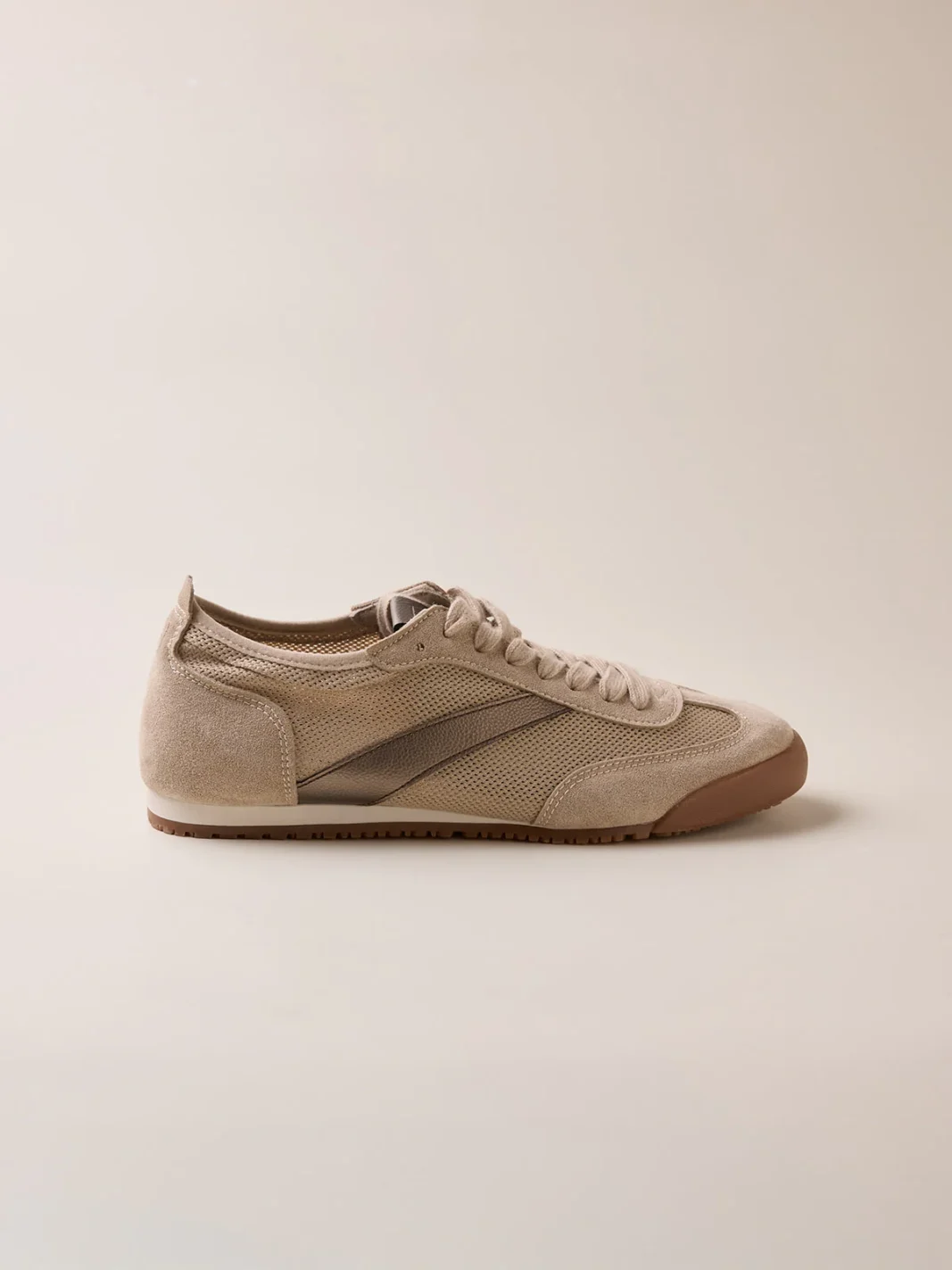 Airy Breeze sneakers - אבן